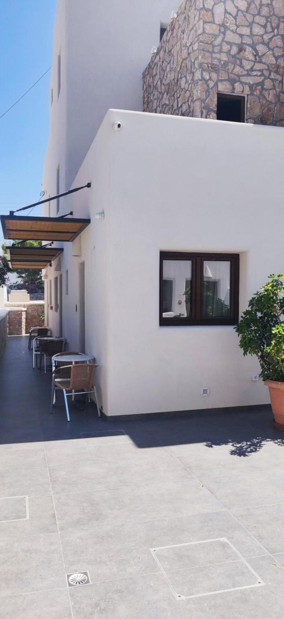 Ifestos Villa Фира Екстериор снимка