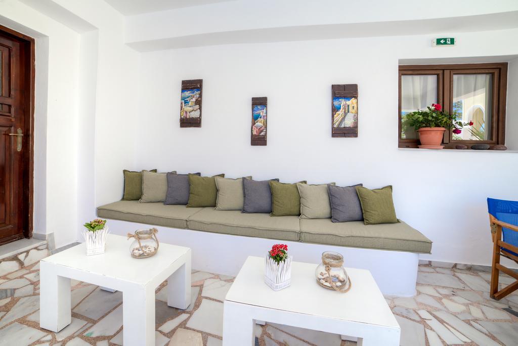 Ifestos Villa Фира Екстериор снимка