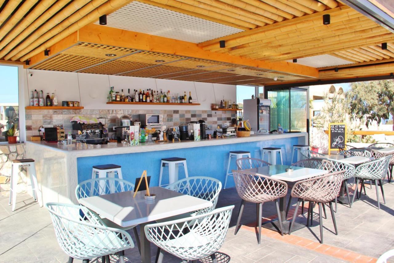 Ifestos Villa Фира Екстериор снимка